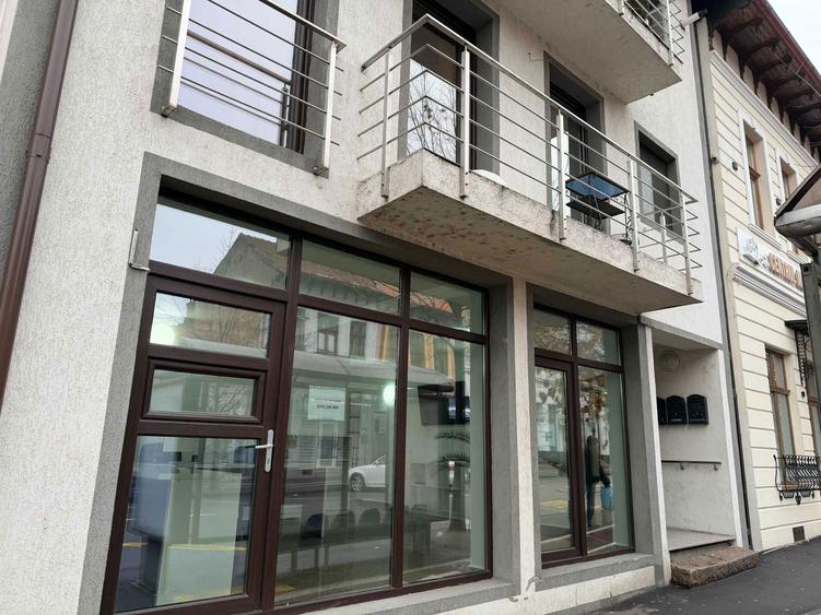 Spatiu comercial de inchiriat - 5