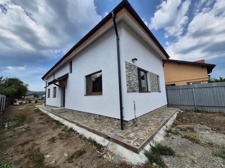 Vila/casa noua: P+M, Banesti-Prahova - 150 mp utili + teren 875 mp! - 39