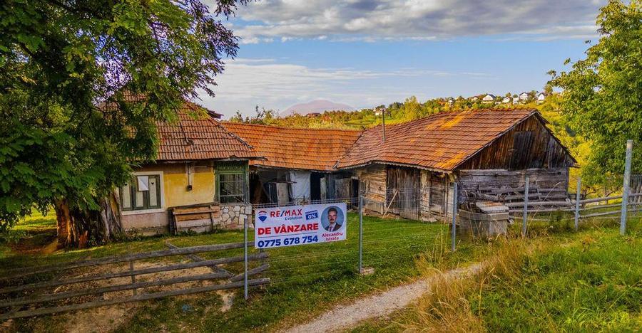 Teren pretabil pentru PENSIUNE in BRAN | 3,000mp | COMIS... - 9