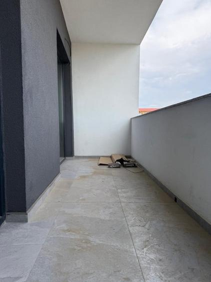 Apartament 2 camere, etaj 2/3 in Giroc - Hotel IQ - 6