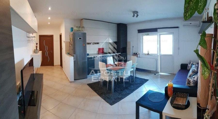 Apartament cu 3 camere, centrala proprie, zona Soarelui Apartament cu 3 camere, centrala proprie, zona Soarelui