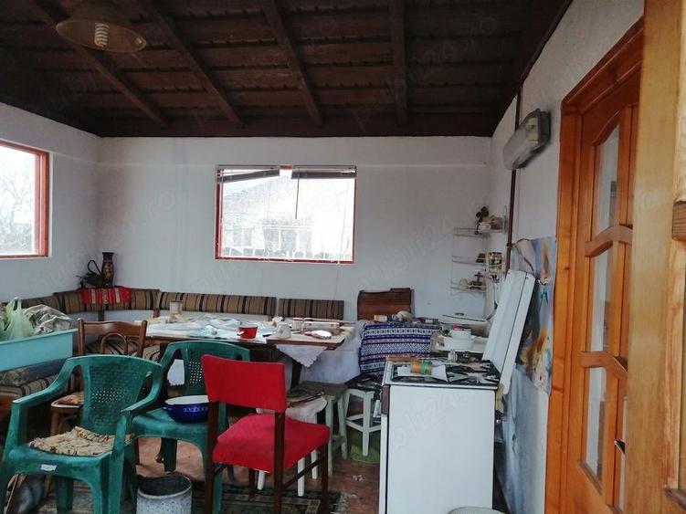 Casa caramida, 95.000 euro, 187mp, gaze, apa, electricitate, 4 camere+anexe , Valea Calugareasca, - 5