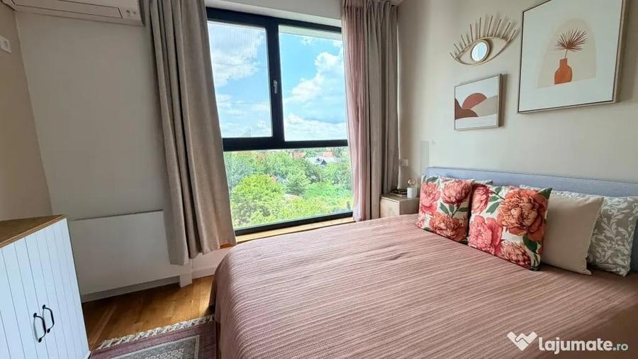 Apartament cu 2 camere decomandat în Central