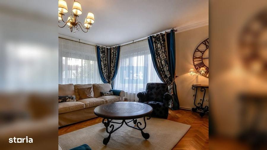 Apartament cu 4 camere în Central