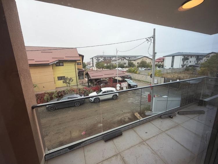 Casă individuală cu 4 camere cu Canalizare în Dobroești