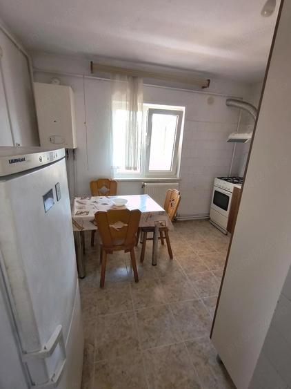 Apartament cu 3 camere decomandat în Grigorescu