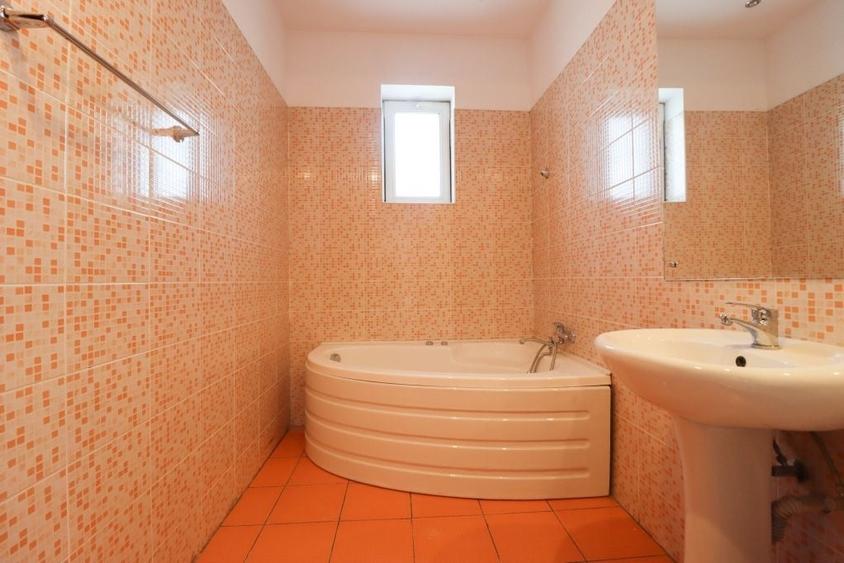 Apartament cu 3 camere decomandat în Unirii