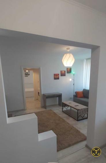 Apartament cu 2 camere semidecomandat în Dacia