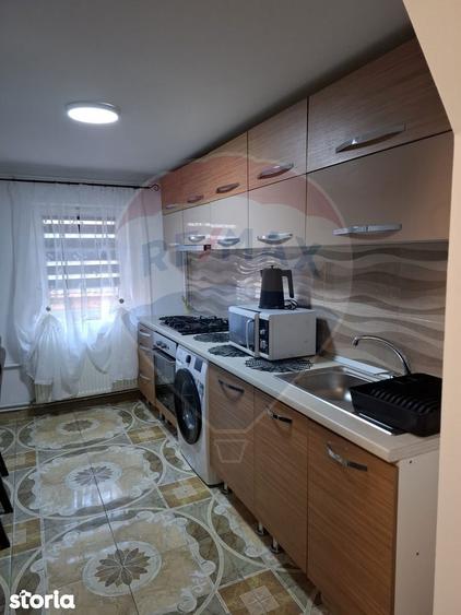 Apartament cu 3 camere de inchiriat - 10