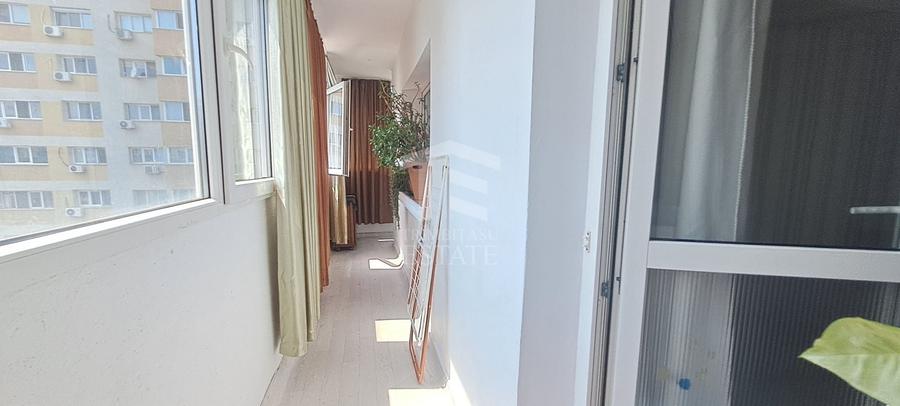 Apartament cu 3 camere semidecomandat, mobilat în Militari