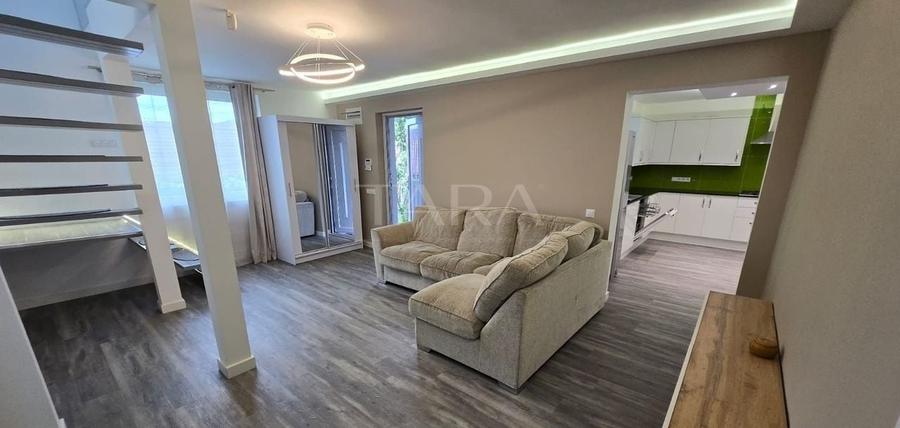 Casă individuală cu 6 camere cu Canalizare în Dâmbul Rotund