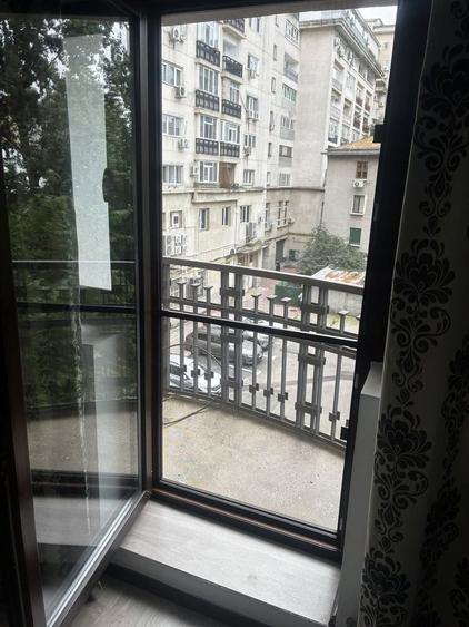 Apartament cu 2 camere, mobilat în Unirii