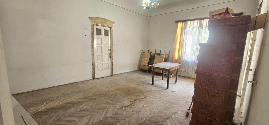 Casă individuală cu 2 camere cu Canalizare în Gării