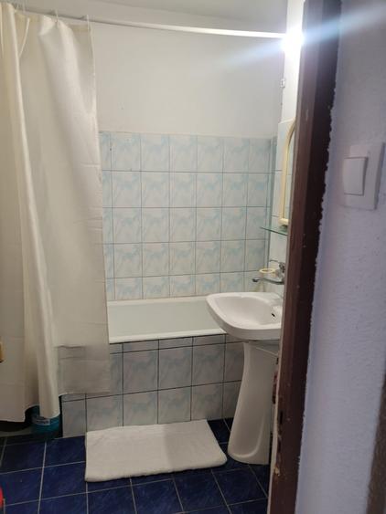 Apartament cu 4 camere decomandat, mobilat în Inel I