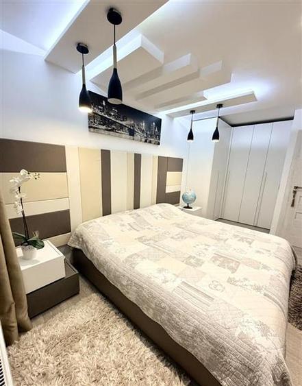 Apartament cu 3 camere semidecomandat, mobilat în Mărăști