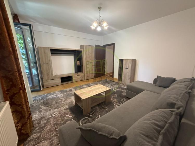 Apartament cu 2 camere decomandat, mobilat în Brazda lui Novac