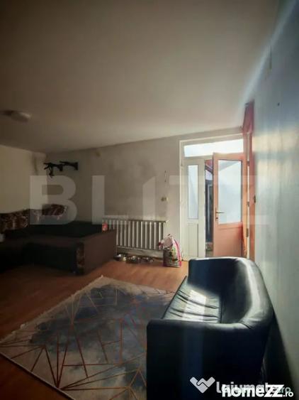 Casă cu 3 camere cu Teren 20 Mp în Turda