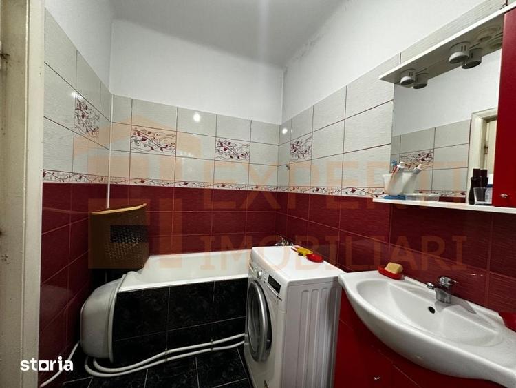 Casă cu 7 camere cu Teren 780 Mp în Ion Creangă