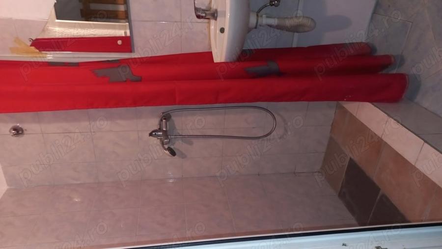 Apartament cu 2 camere decomandat în Aurel Vlaicu