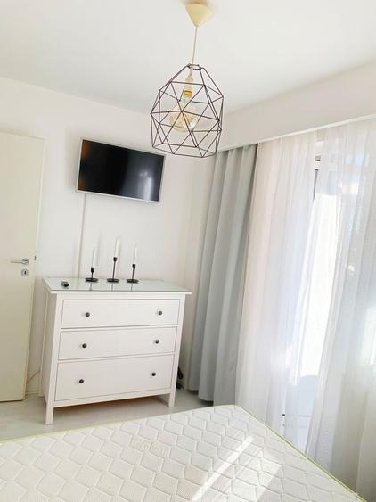 Apartament cu 2 camere decomandat în Teiul Doamnei