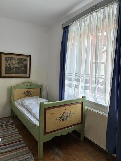 Casă cu 4 camere în Băgaciu