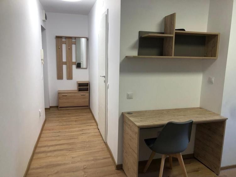 Apartament cu 2 camere semidecomandat, mobilat în Gheorgheni