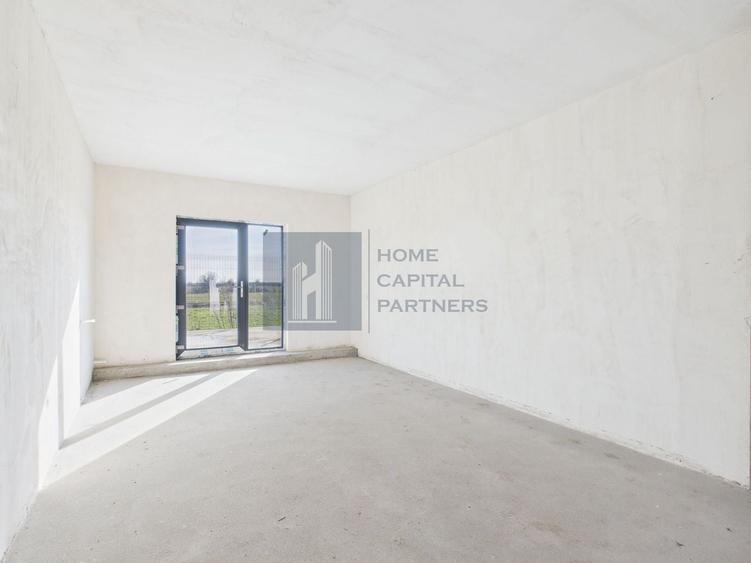 Casă individuală cu 4 camere cu Canalizare în Tunari