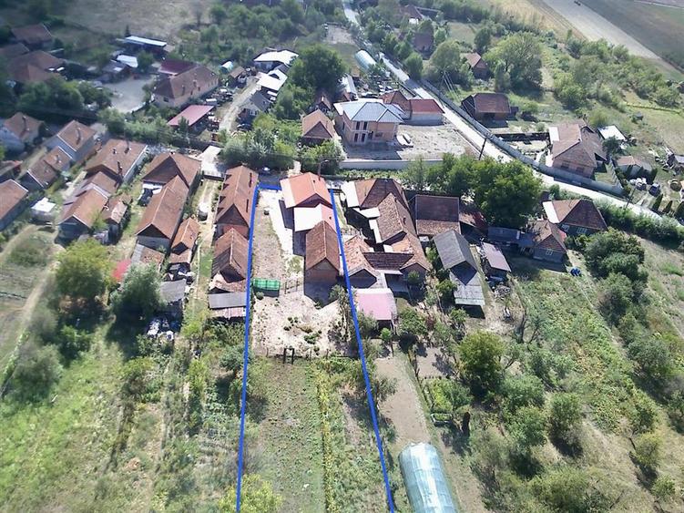 Casă cu 3 camere cu Teren 2019 Mp în Birtin