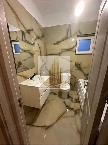 Duplex cu 6 camere cu Canalizare în Ghiroda