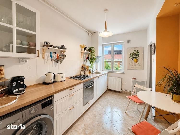 Apartament cu 2 camere decomandat, mobilat în Centrul Istoric