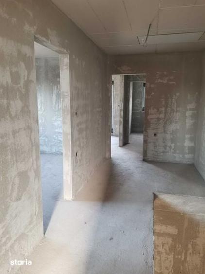 Casă cu 4 camere cu Teren 120 Mp în Mărăști