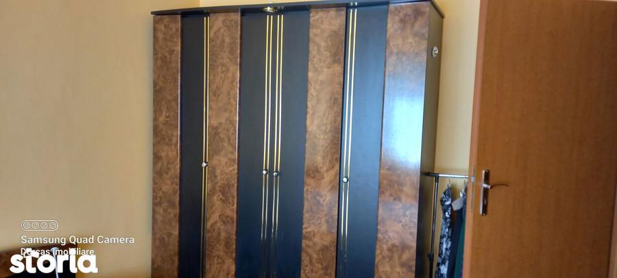 Apartament cu 4 camere în Central
