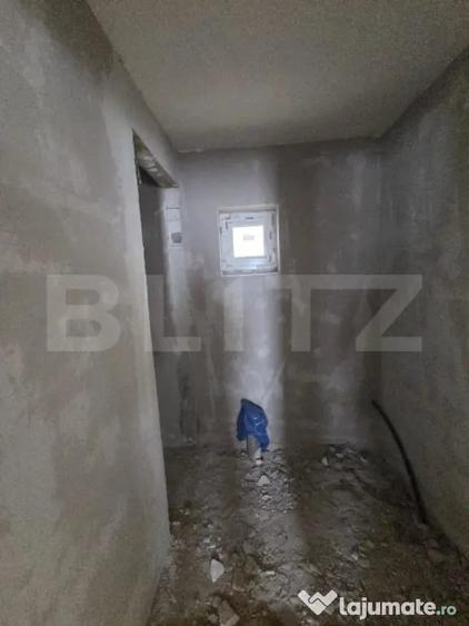 Casă cu 4 camere cu Teren 500 Mp în Gilău