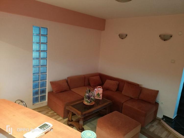 Apartament cu 2 camere semidecomandat în Cișmigiu