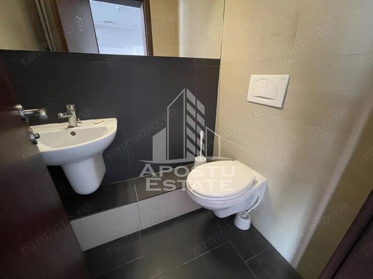 Spațiu comercial, de 130 mp, în Circumvalațiunii
