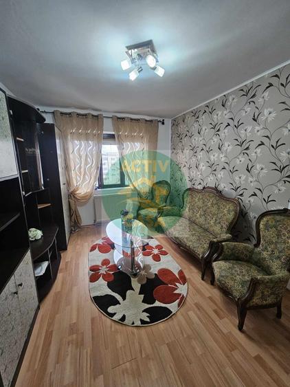 Apartament cu 2 camere semidecomandat în Est