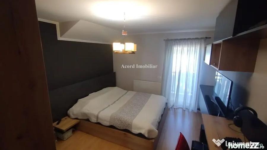 Casă cu 5 camere cu Teren 440 Mp în Valu lui Traian