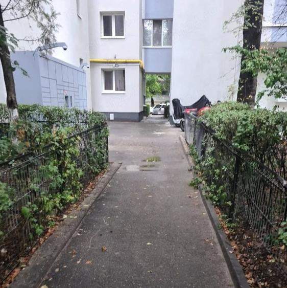 Apartament cu 2 camere decomandat în Tineretului