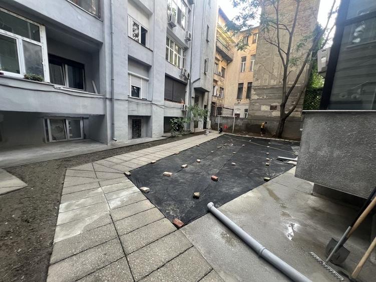 Apartament cu 2 camere semidecomandat, mobilat în Calea Victoriei