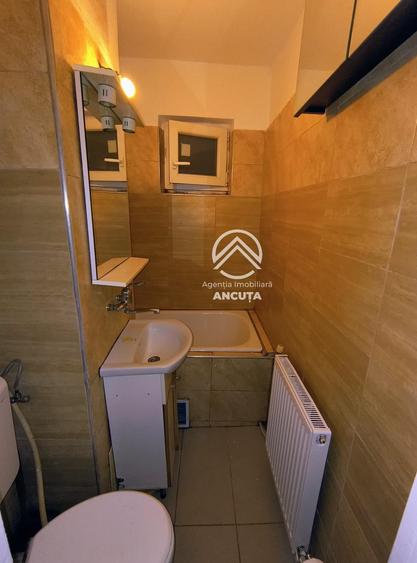 Apartament cu 3 camere semidecomandat în Mănăștur