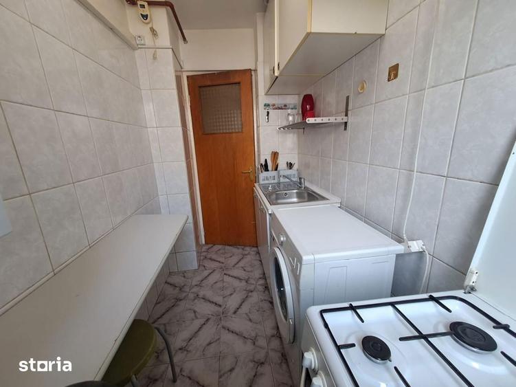 Apartament cu 2 camere decomandat în Militari