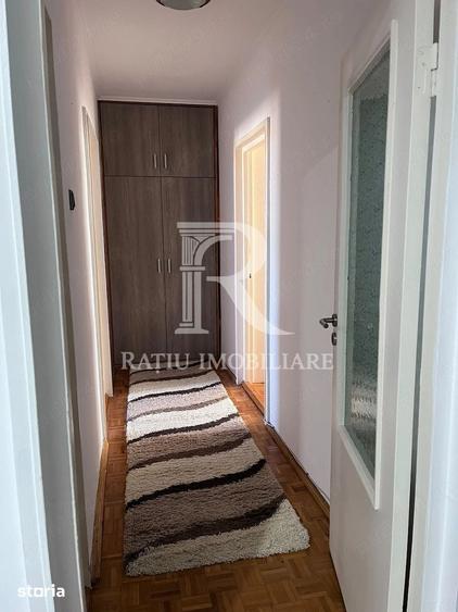 Apartament cu 3 camere în Cantemir