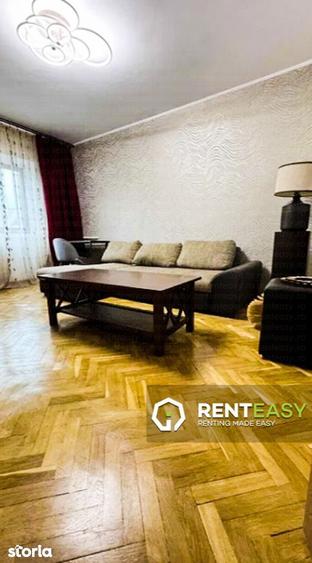Apartament cu 3 camere în Independenței