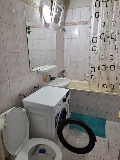 Garsonieră decomandată în Colentina