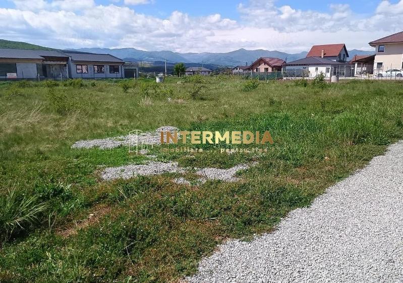 Teren Construcții intravilan de 437 mp, în Micești