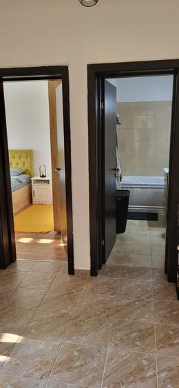 Apartament cu 2 camere decomandat în Sânpetru