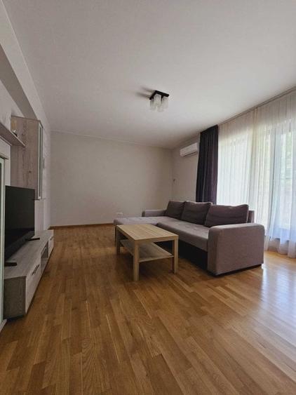 Apartament cu 2 camere decomandat, mobilat în Sisești