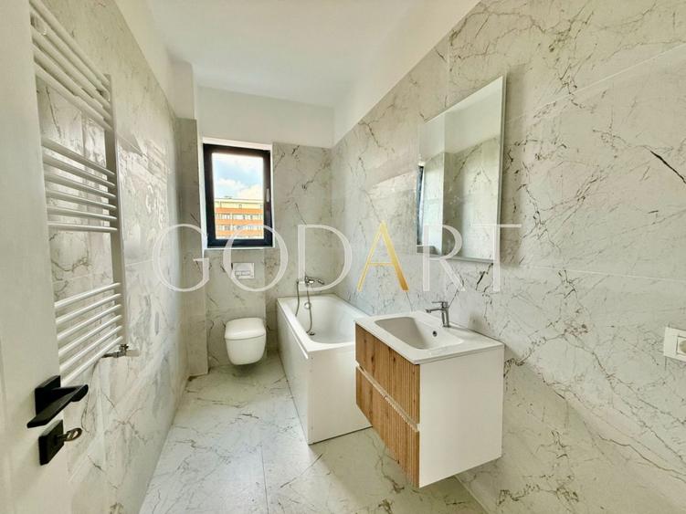 Apartament cu 2 camere decomandat în Sisești