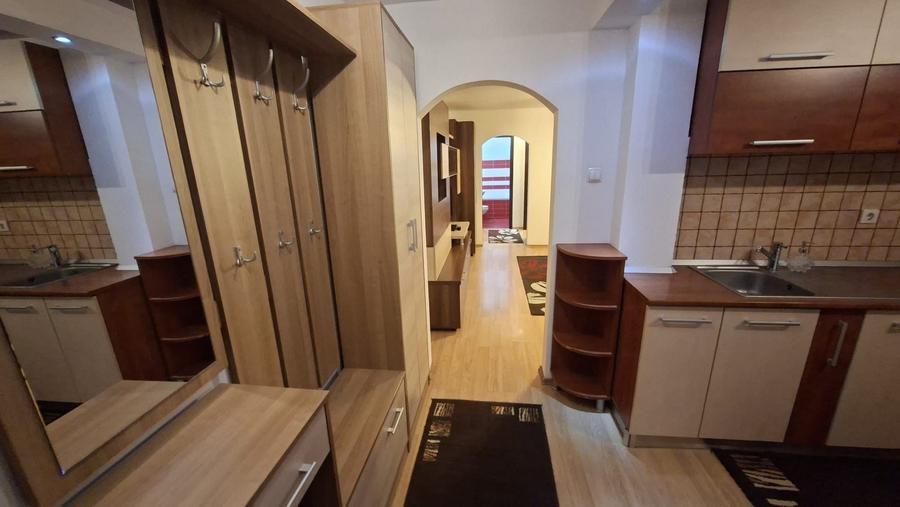 Apartament cu 2 camere decomandat în Exterior Vest