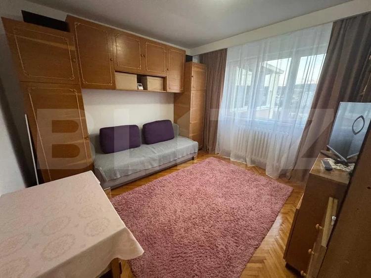 Apartament cu 2 camere semidecomandat, mobilat în Mănăștur